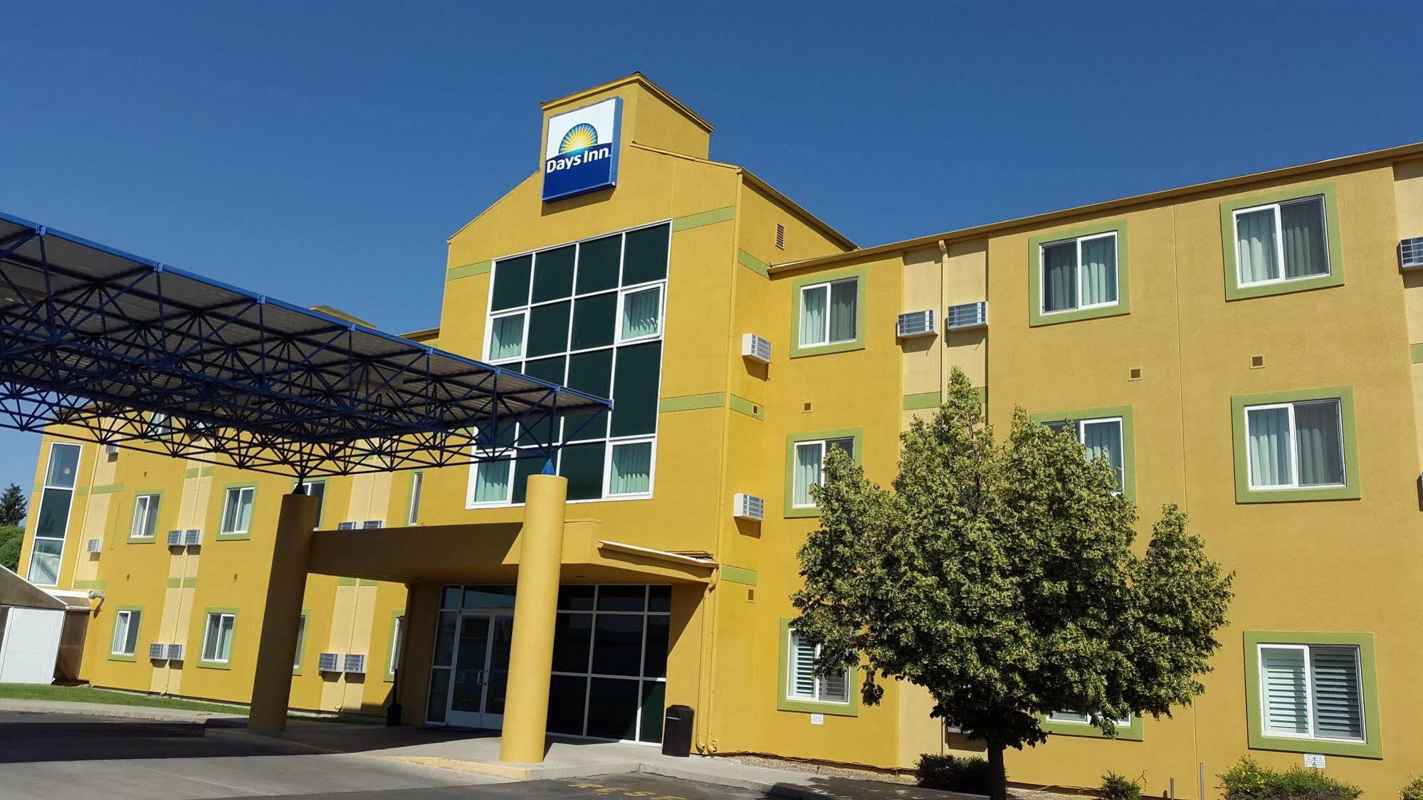 Days Inn by Wyndham Vernal Exterior foto